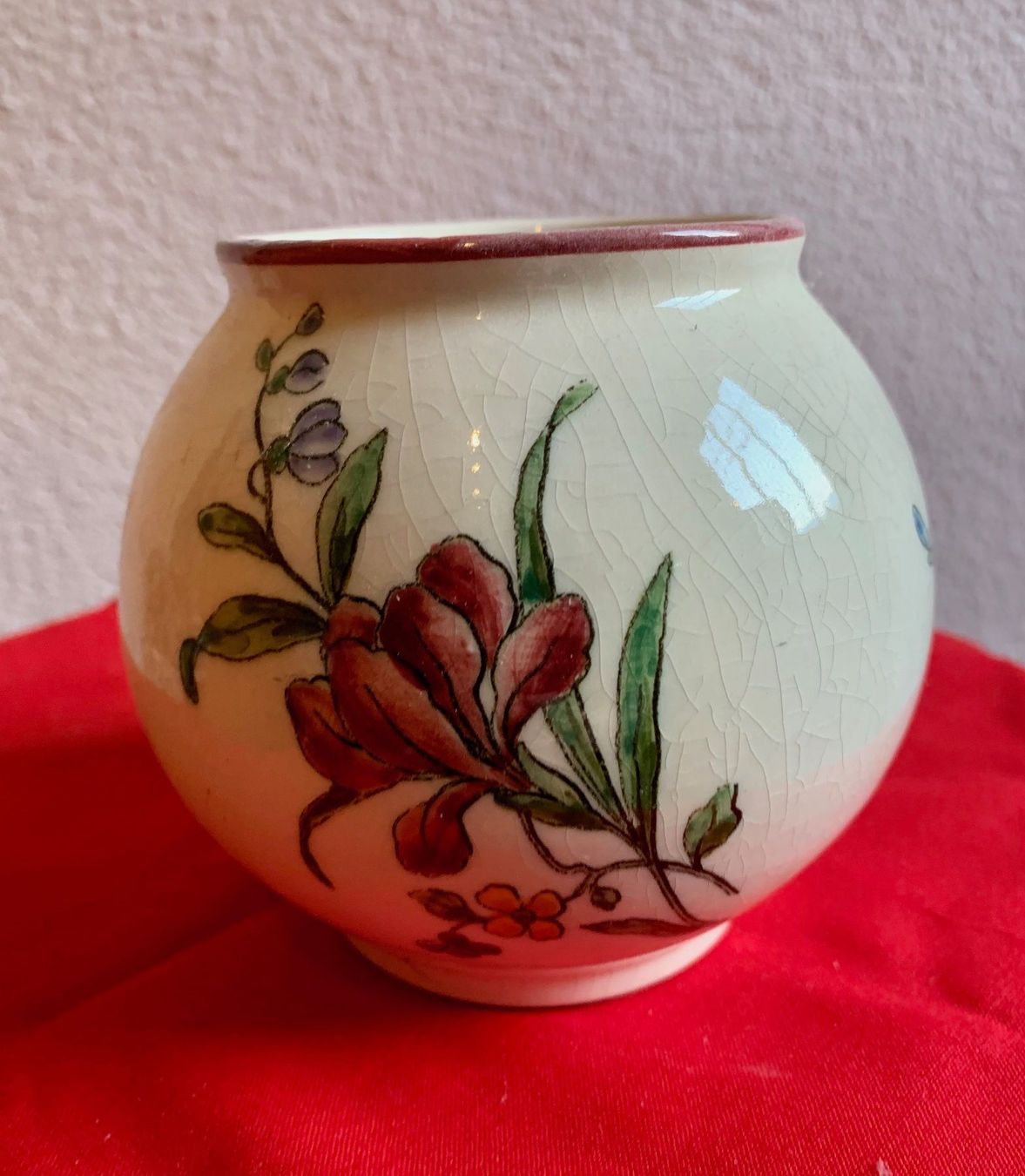 Vasen & Gefässe: VASE ALT STRASSBURG – Gebraucht aus Losone von courrier 4