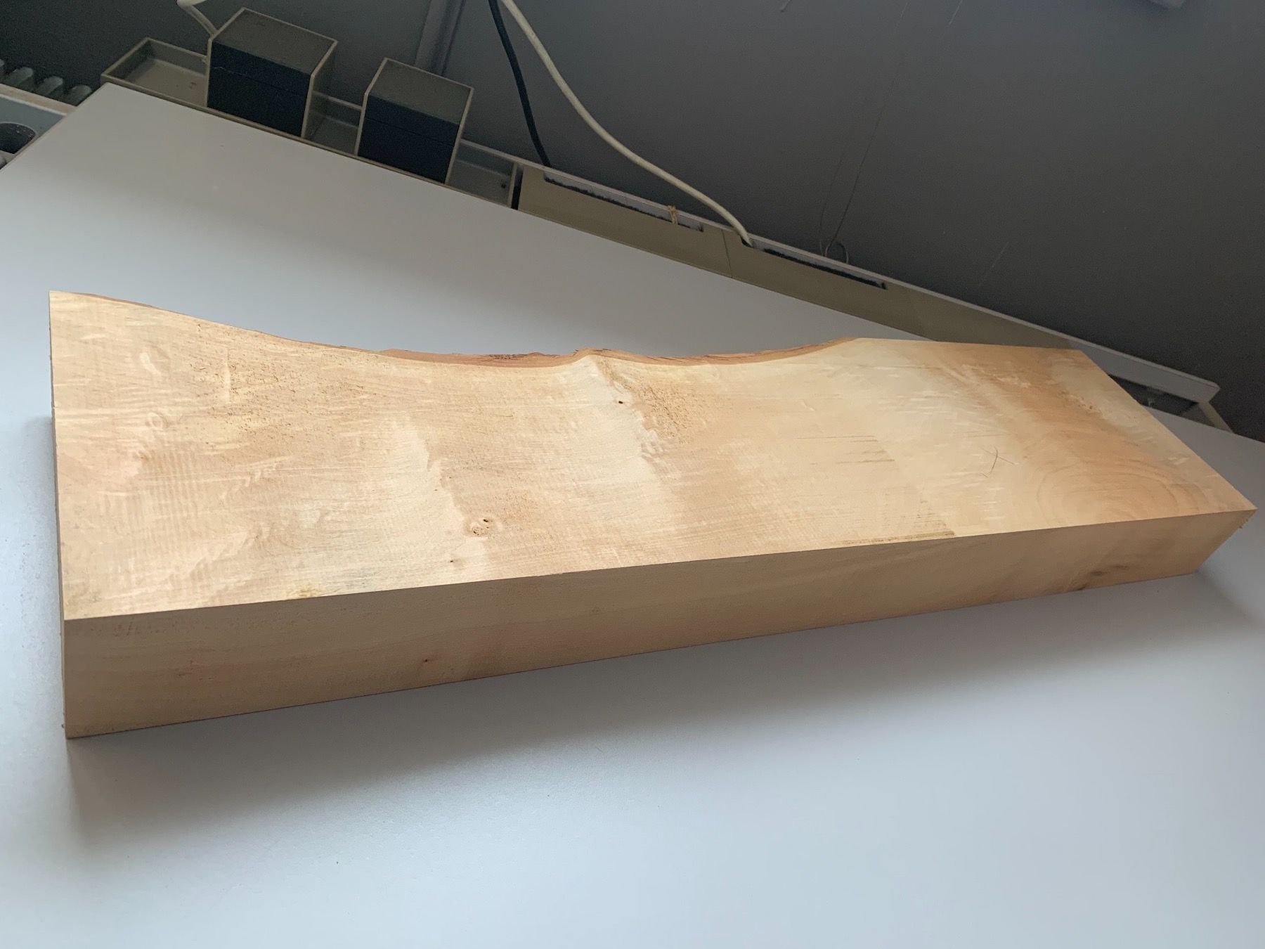 Articoli in legno: Brett Linde Holzbrett gehobelt – Nuovo e nell'imballaggio originale da Holziken venduto da Timbergrizzly
