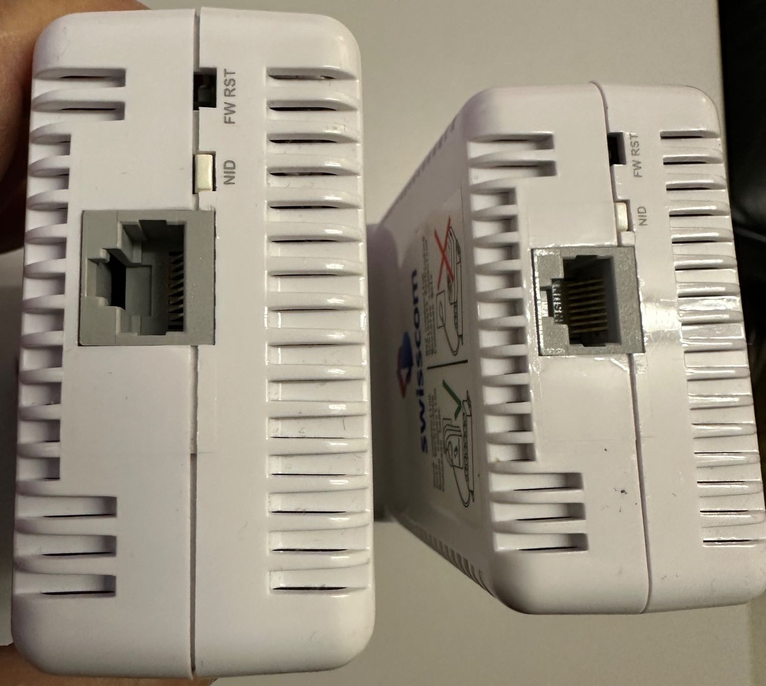 Spine: Paire de Asoka Pluglink AV 9667 Swisscom – Nuovo (secondo la descrizione) da fribourg venduto da gatoa 3