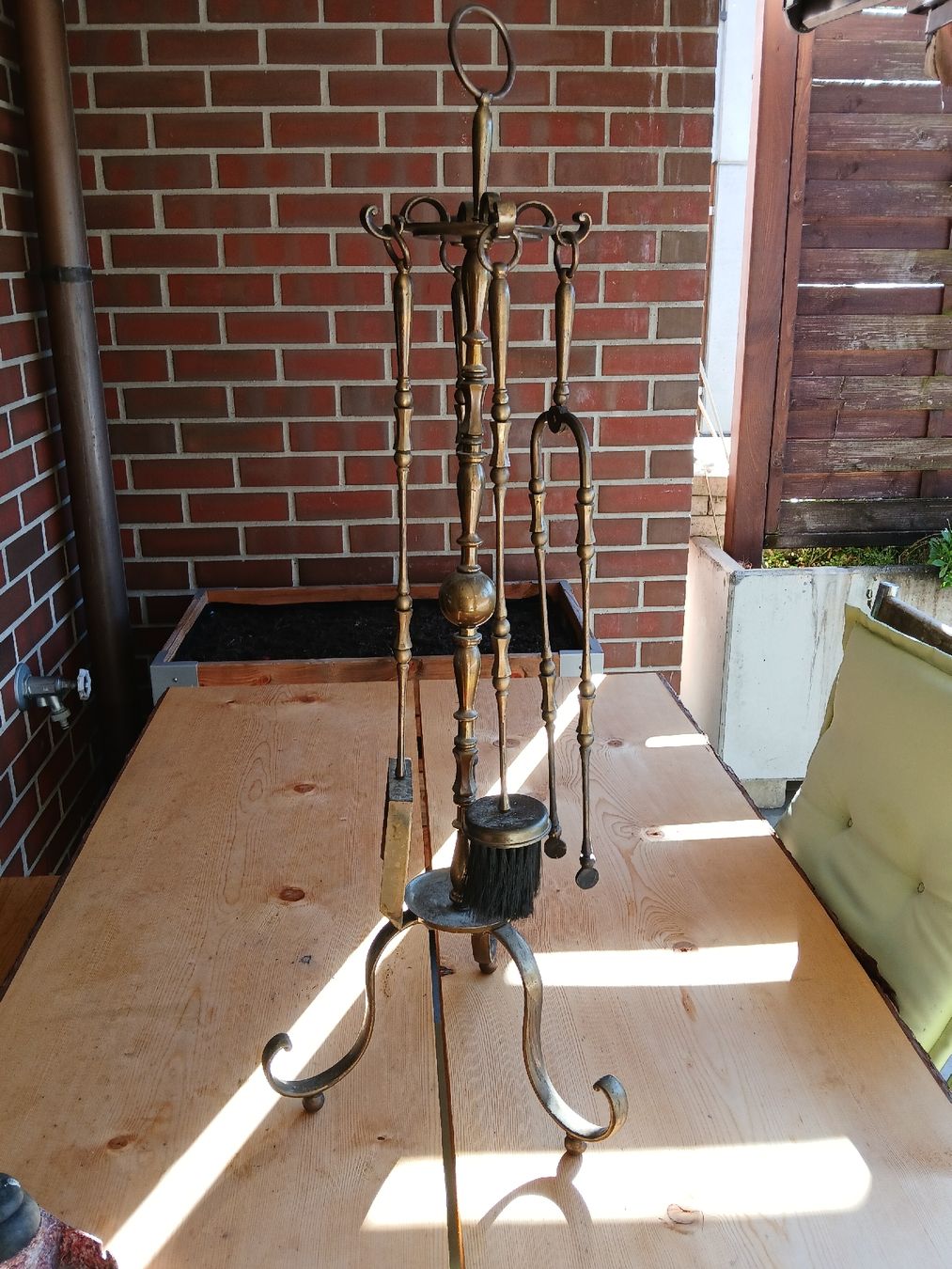 Camini: Kaminbesteck Antik Messing – Usato da Bäch SZ venduto da Retroandy 1