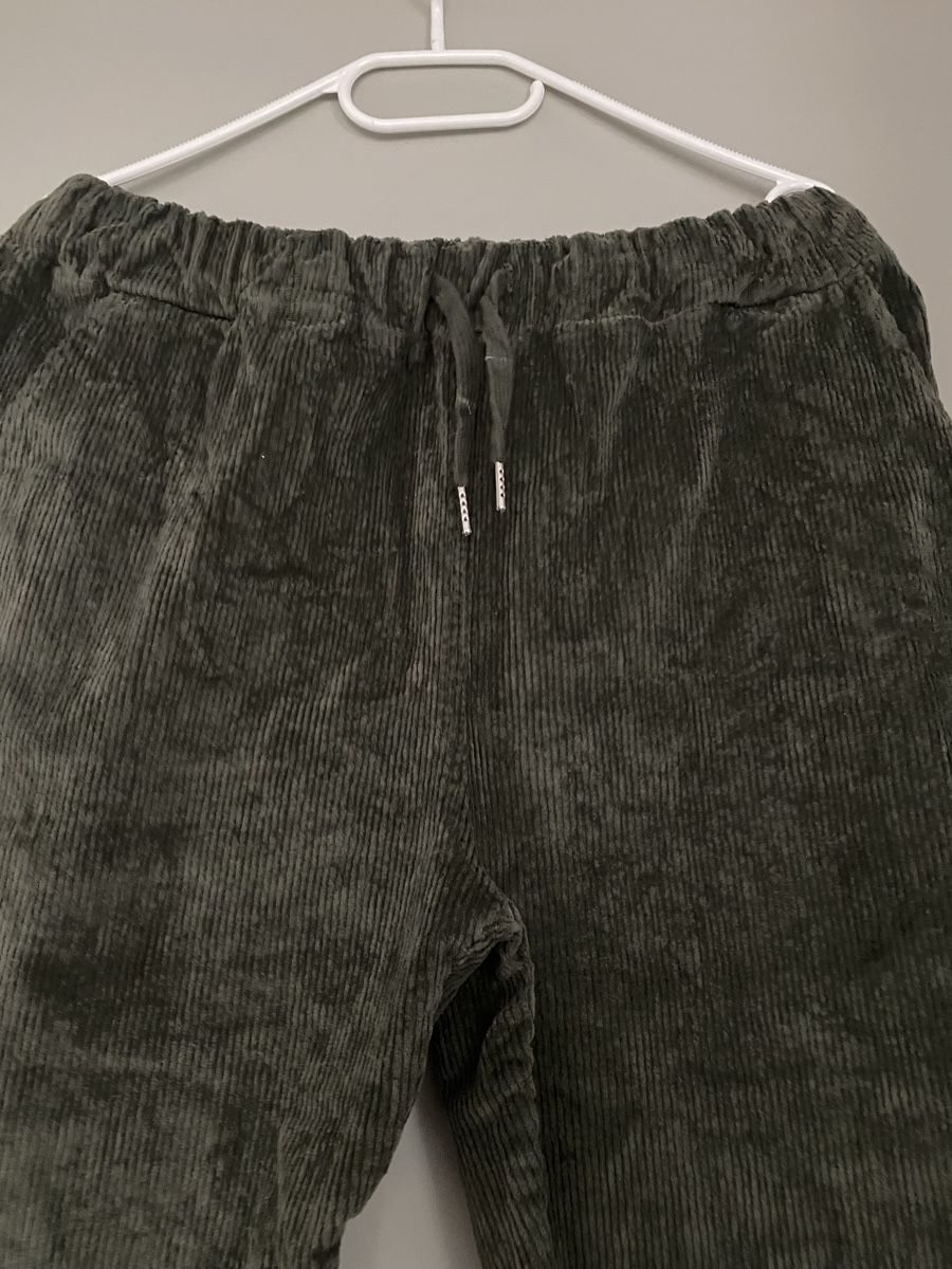 Hosen: Hosen Manchester grün Gr 42 – Neu (gemäss Beschreibung) aus Brugg AG von Honeybee6 1
