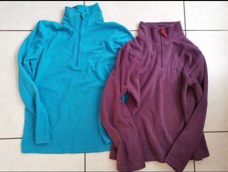 2 schöne Fleece Pullover