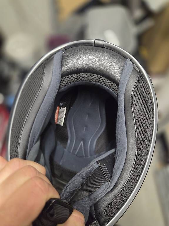 Caschi & visiere: Helm M – Usato da Spreitenbach venduto da Brm4 1