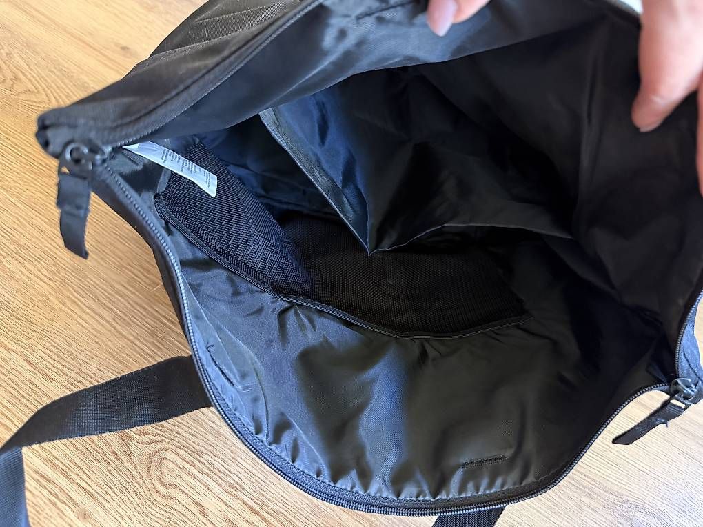 Taschen: Adidas Tasche – Gebraucht aus Arlesheim von schoop. 1