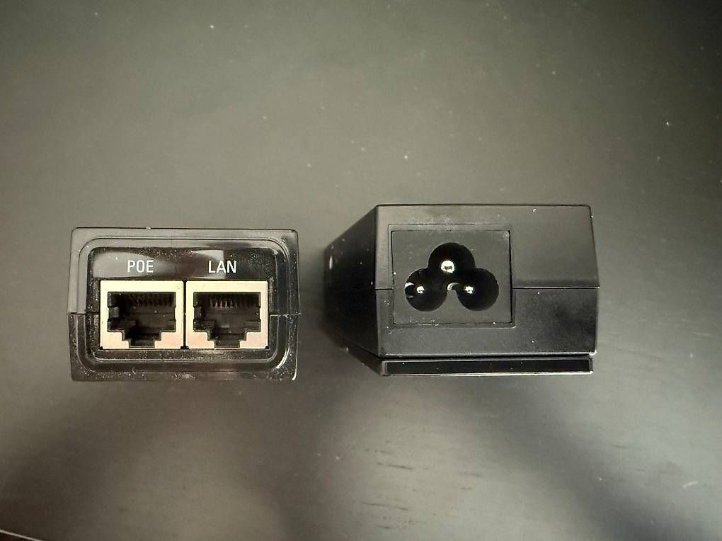 Laufwerke & Adapter: UniFi PoE Adapter – Gebraucht aus Wil SG von Dbarton 1