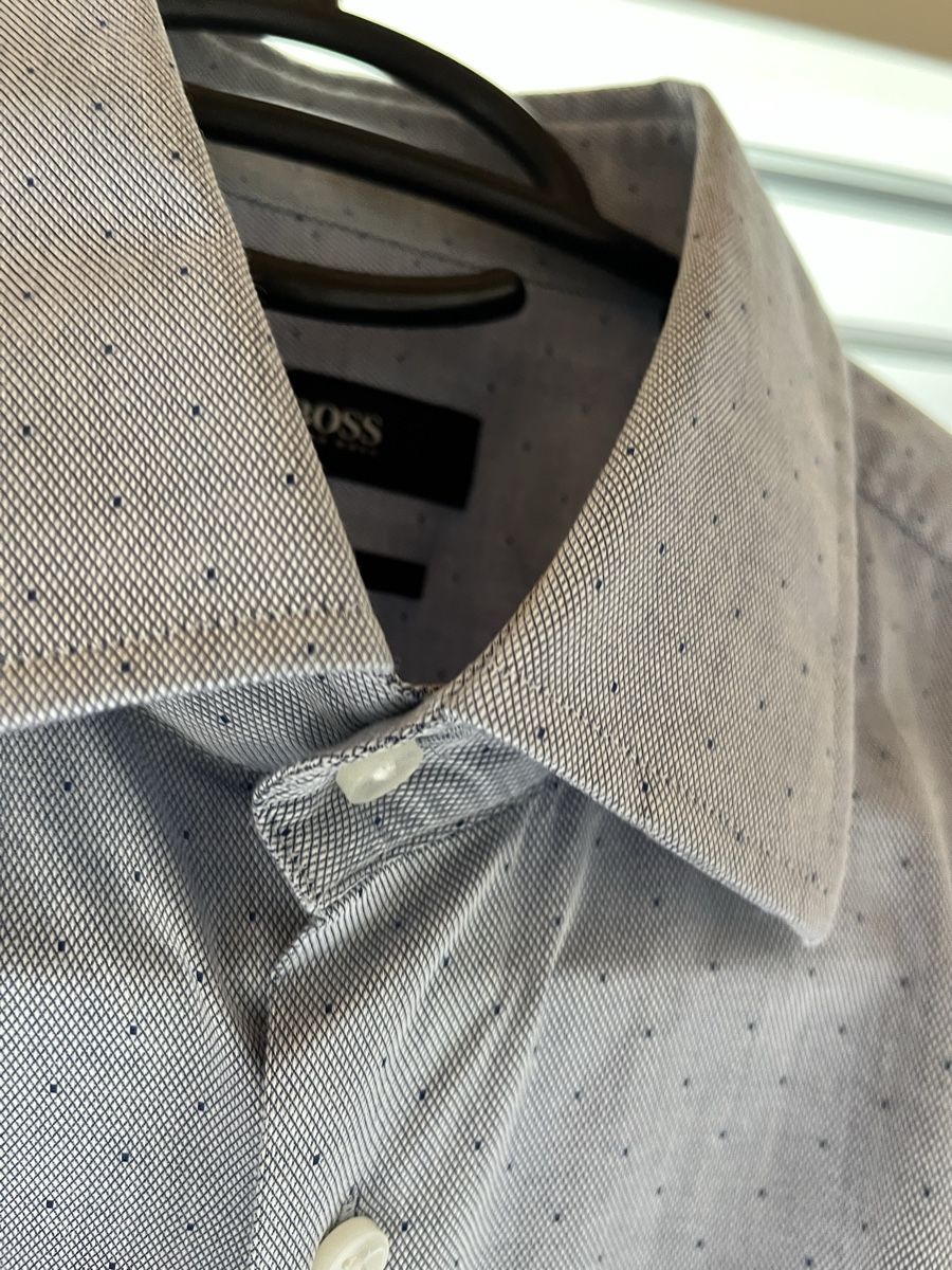 Hugo Boss Camicie: Hemd von Boss, hellblau – Usato da Madetswil venduto da Babalou 3