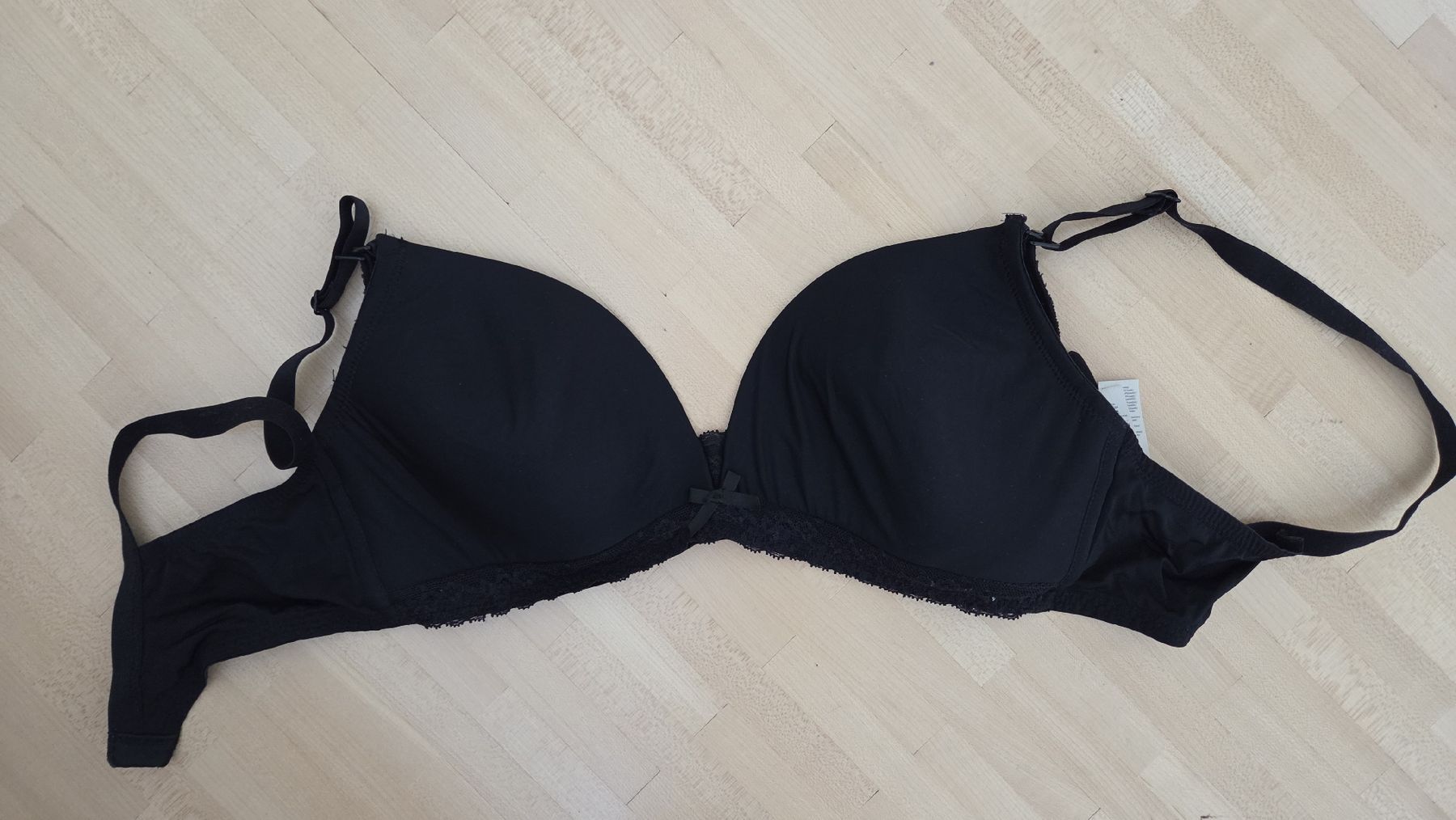 Altra biancheria intima: Still-BH – Usato da St. Gallen venduto da nasi-goreng 1