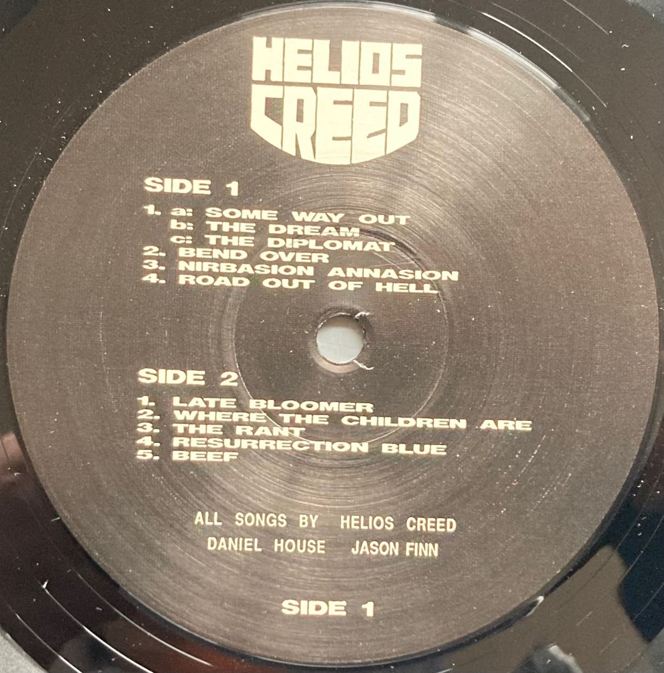 Dischi in vinile: HELIOS CREES - THE LAST LAUGH – Usato da Poliez-Pittet venduto da Newtown-Records 2