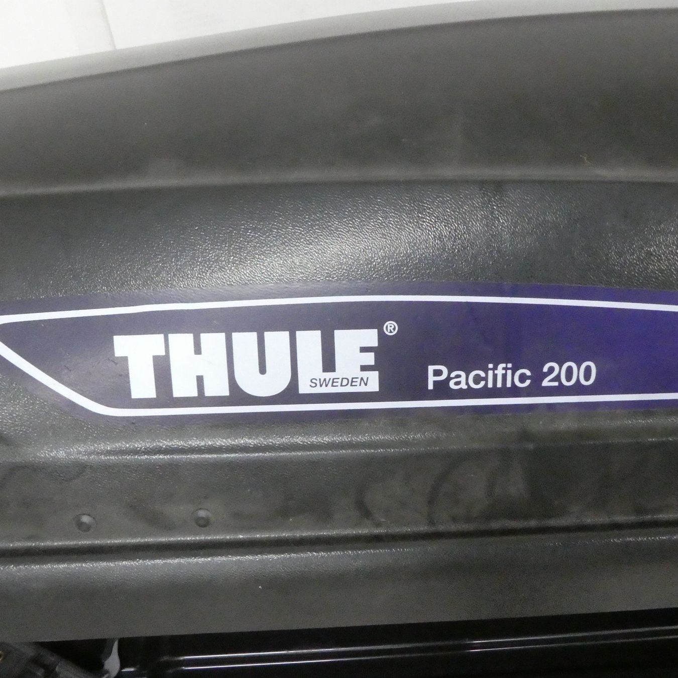 Thule Box da tetto: Auto Dachbox - Thule Pacific 200 – Usato da Volketswil venduto da brockipfannenstil 2