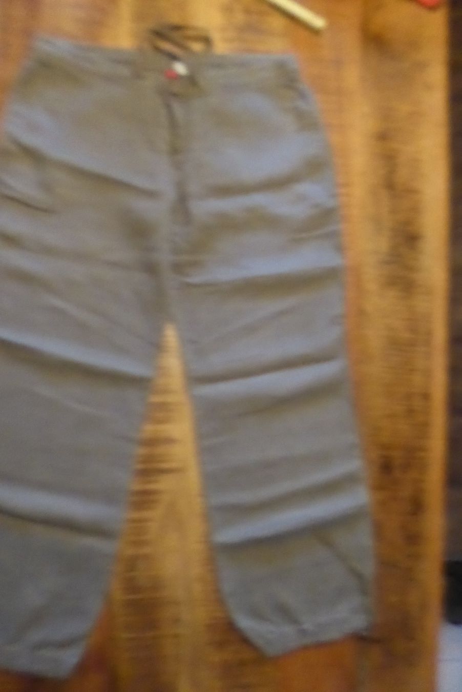H&M Pantaloni: Olivfarbene Sommerhose Gr 40 H&M Leinen – Usato da Sargans venduto da Benziner 4