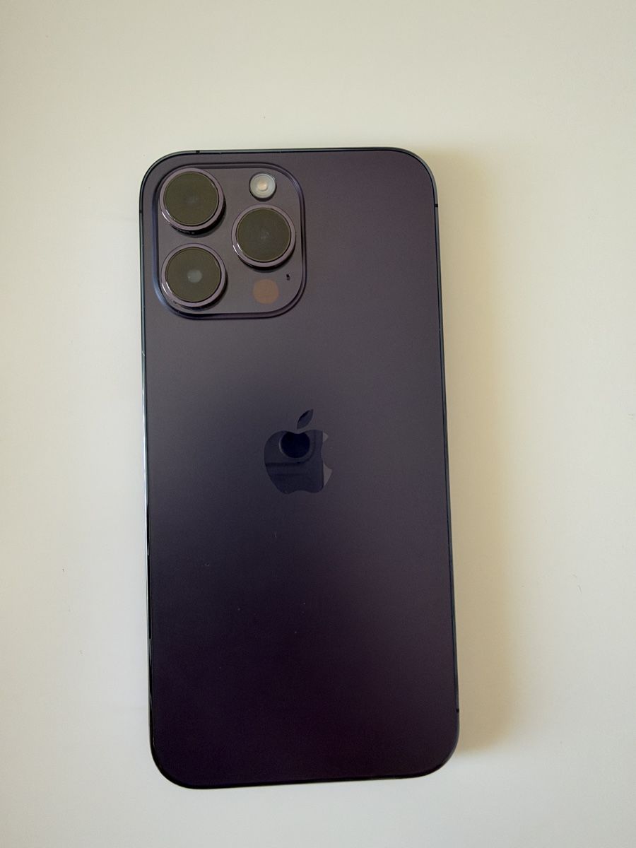 Apple Telefoni cellulari / Smartphones: Iphone 14 Pro Max – Nuovo (secondo la descrizione) da Zollikofen venduto da dad_y9xm