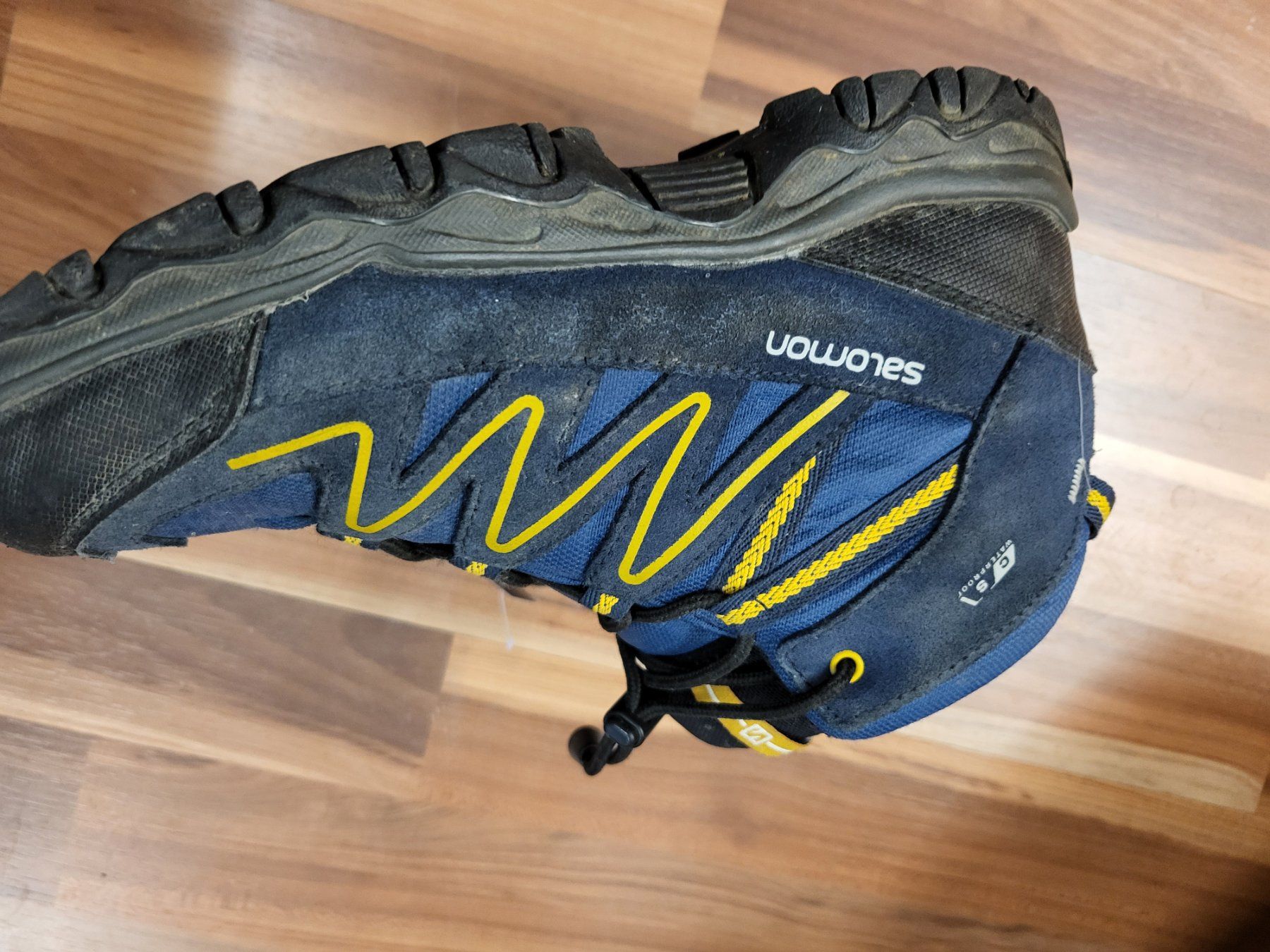 Salomon Herrenschuhe: Wanderschuh gr 37 Salomon B7 – Gebraucht aus Schwarzenburg von Flamingo07 1
