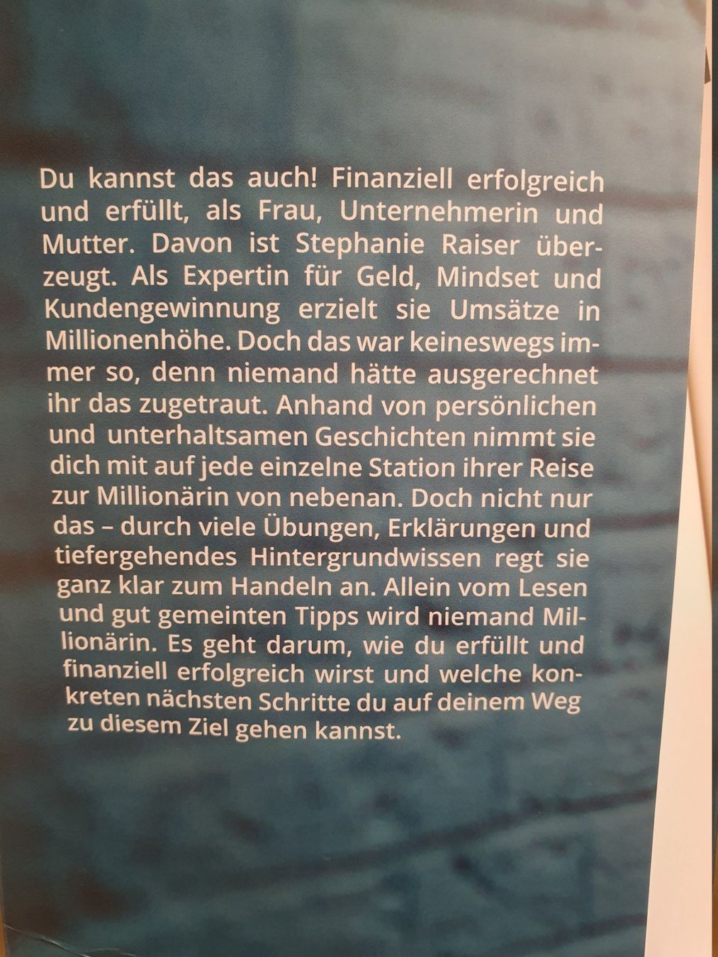 Bücher: Millionärin von nebenan Stephanie Raiser FBV – Gebraucht aus Zürich von loosebone 1