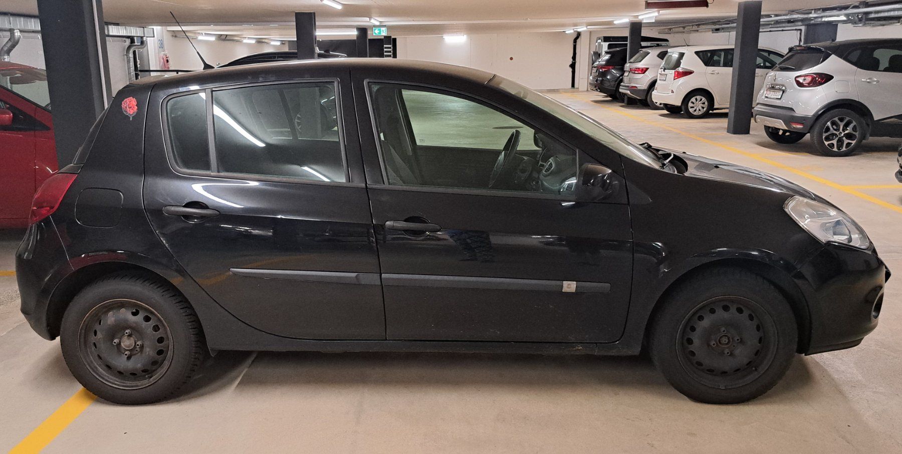 Renault Automobili: Clio mit Motoschaden – Difettoso da Adliswil venduto da enidan-12 2