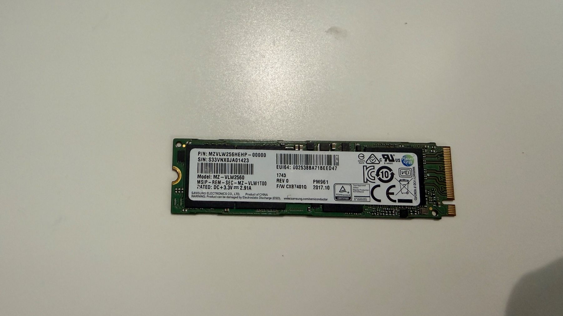 Samsung Harddisks: Samsung NVMe SSD 256GB – Gebraucht aus Engelberg von JackJonnie