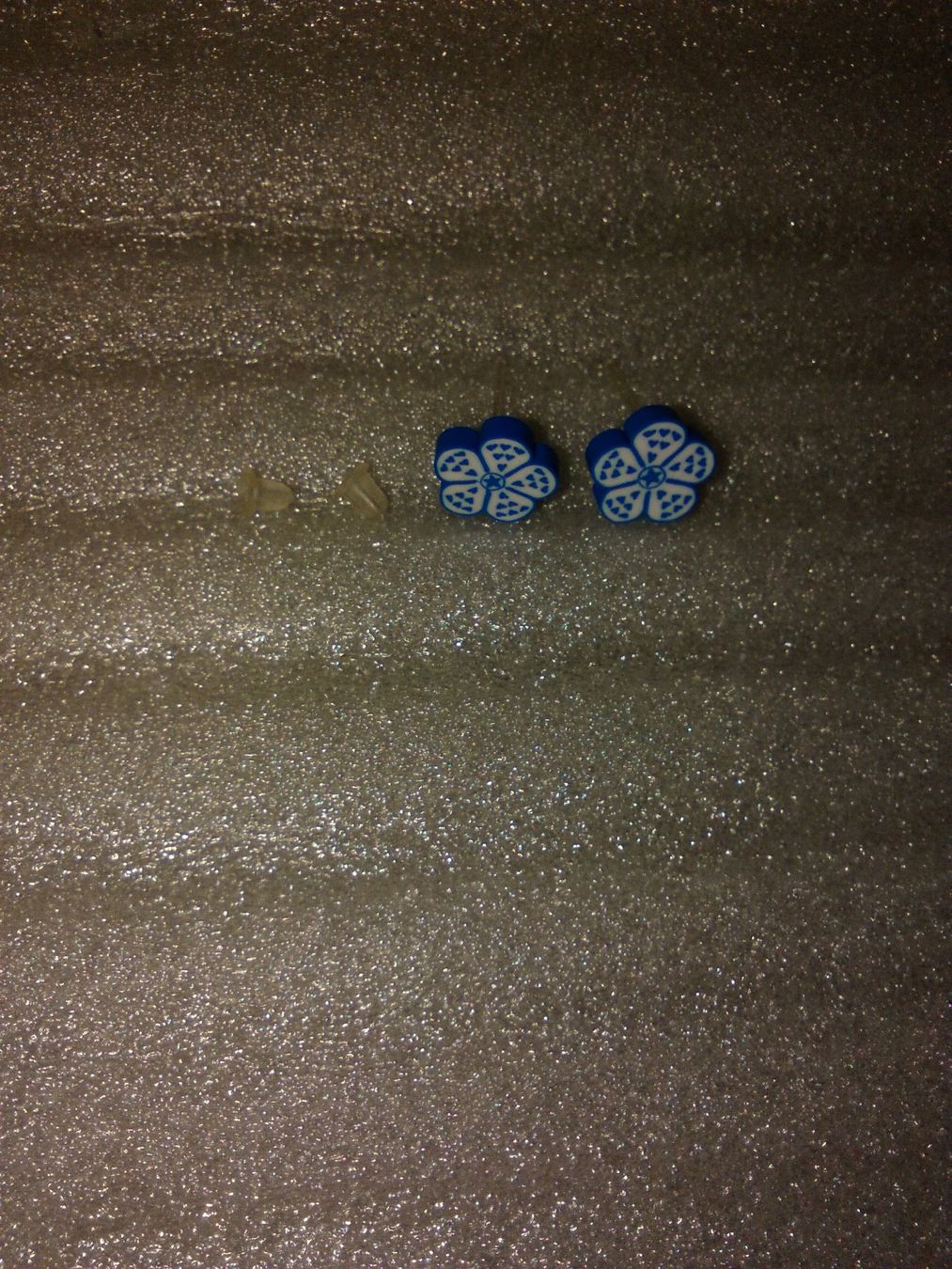 Ohrringe & -stecker: ohrringe modeschmuck,,2 blumen,,,dunckblau,,,matte – Neu (gemäss Beschreibung) aus Basel von bijoutrie_4 2