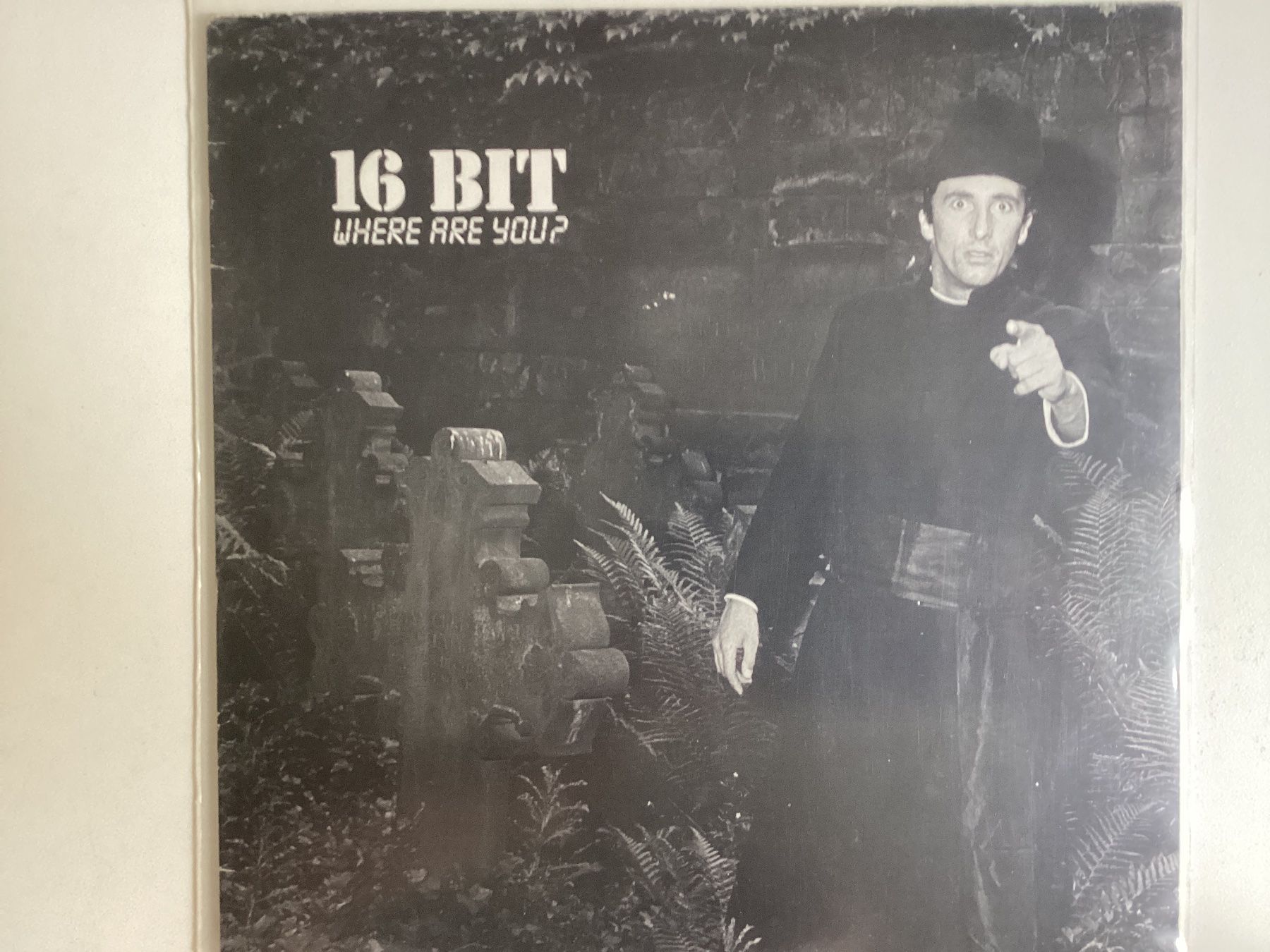 Dischi in vinile: 16 Bit Maxi-Single - Where Are You – Usato da Gutenswil venduto da Hamzian