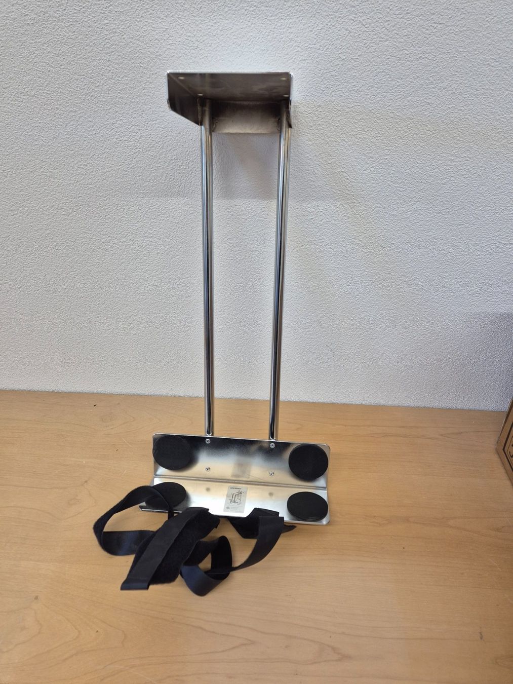 Supporti a parete: PC Tischhalterung – Usato da Elgg venduto da computerbrocki