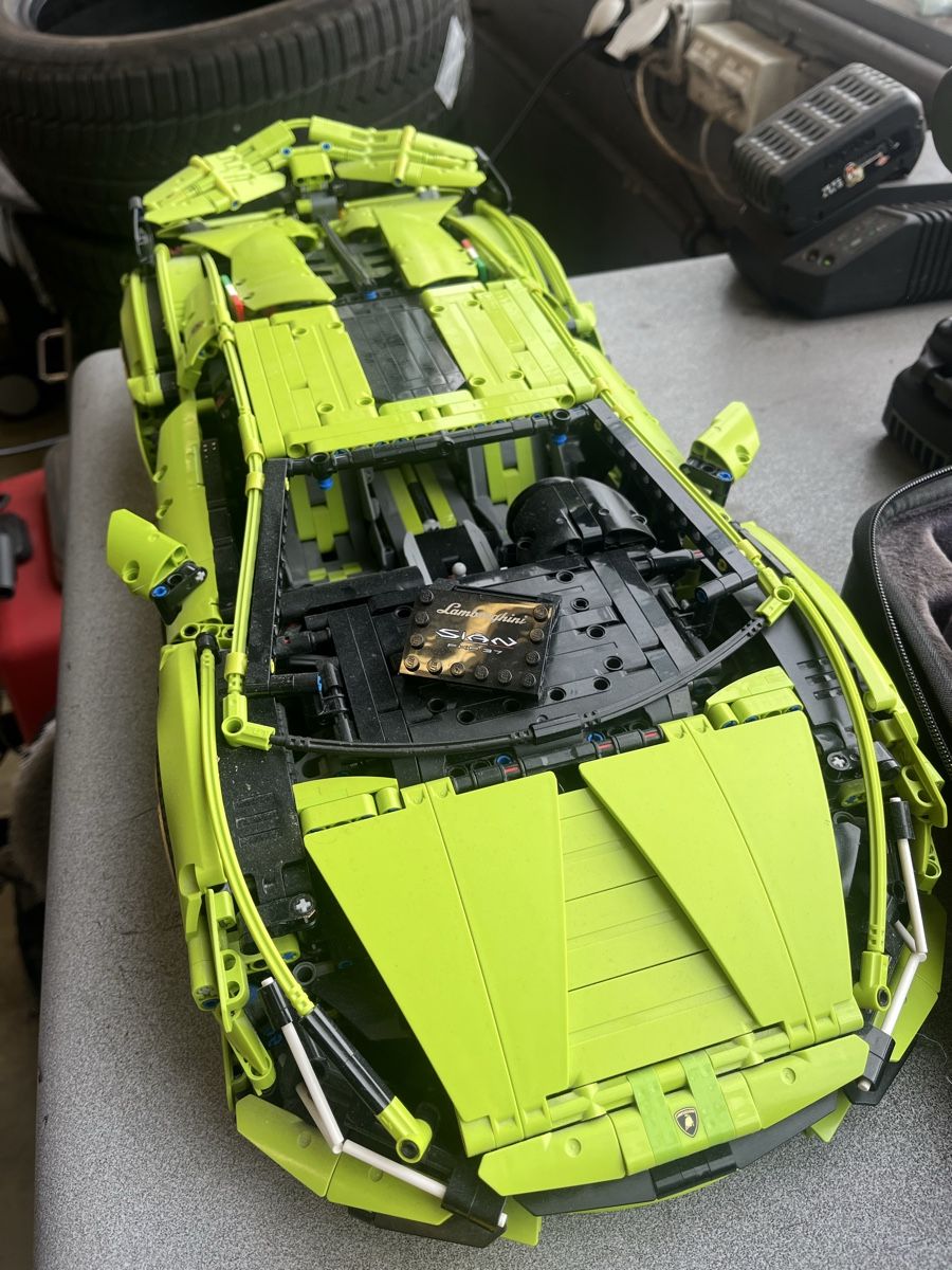 Lamborghini Modellini d'auto: Lego ModelAuto – Usato da Saland venduto da VOLVOV70R 1