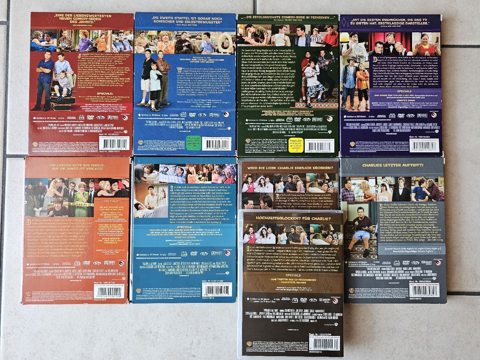Tutti i DVDs: Two And A Half Man  -  Staffeln 1 - 8 – Usato da Schneisingen venduto da backstore24 1