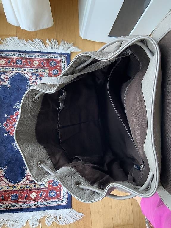 Zaini: BREE Rucksack Echtleder, grau - Top Zustand - Neuwertig – Usato da Buus venduto da isa_vl2n 3