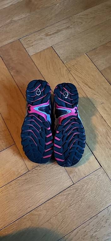 Decathlon Scarpe da donna: Chaussures de randonnée - 36 – Nuovo (secondo la descrizione) da Lausanne venduto da YaMa06 2