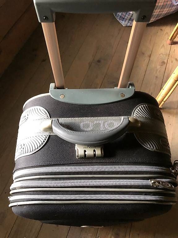 Valises de voyage: Reisekoffer mit Räder – D'occasion à Meiringen par Bignoddy 1