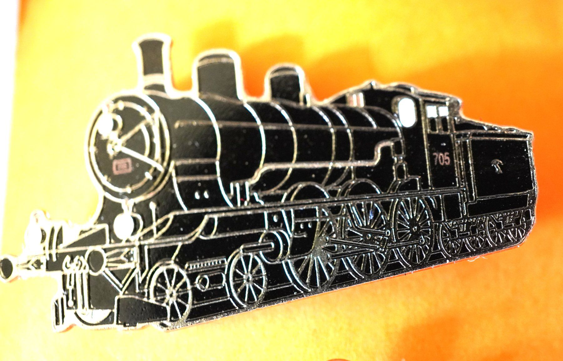 Plaketten & Abzeichen: 4 Pin Schmid Müller Eisenbahn – Gebraucht aus Worb von worb01 4