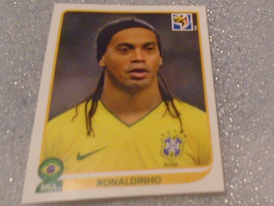 Panini Sammelbilder & Trading cards: 1Panini Ronaldinho WM2010 Internationale Version WeisserRand – Gebraucht aus Winterthur von Beli2000