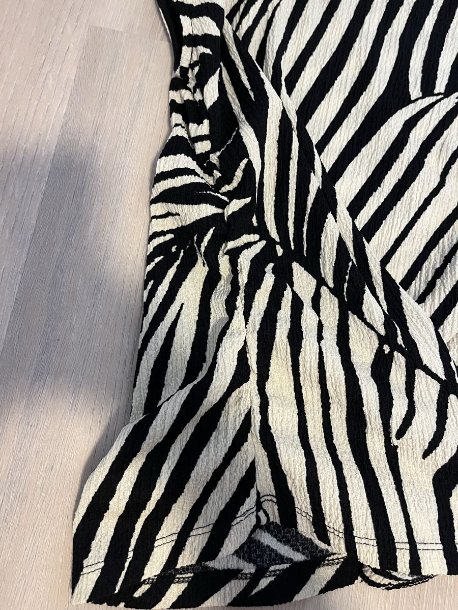 Tops: Top gemustert schwarz-beige XS neu – Neu (gemäss Beschreibung) aus Birrwil von vanyboo 2