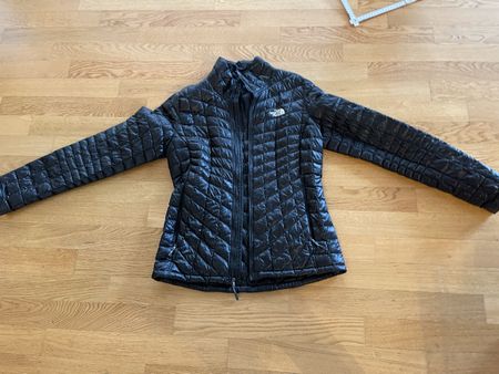 Jacke The North Face Damen Daunenjacke Gr. M schwarz