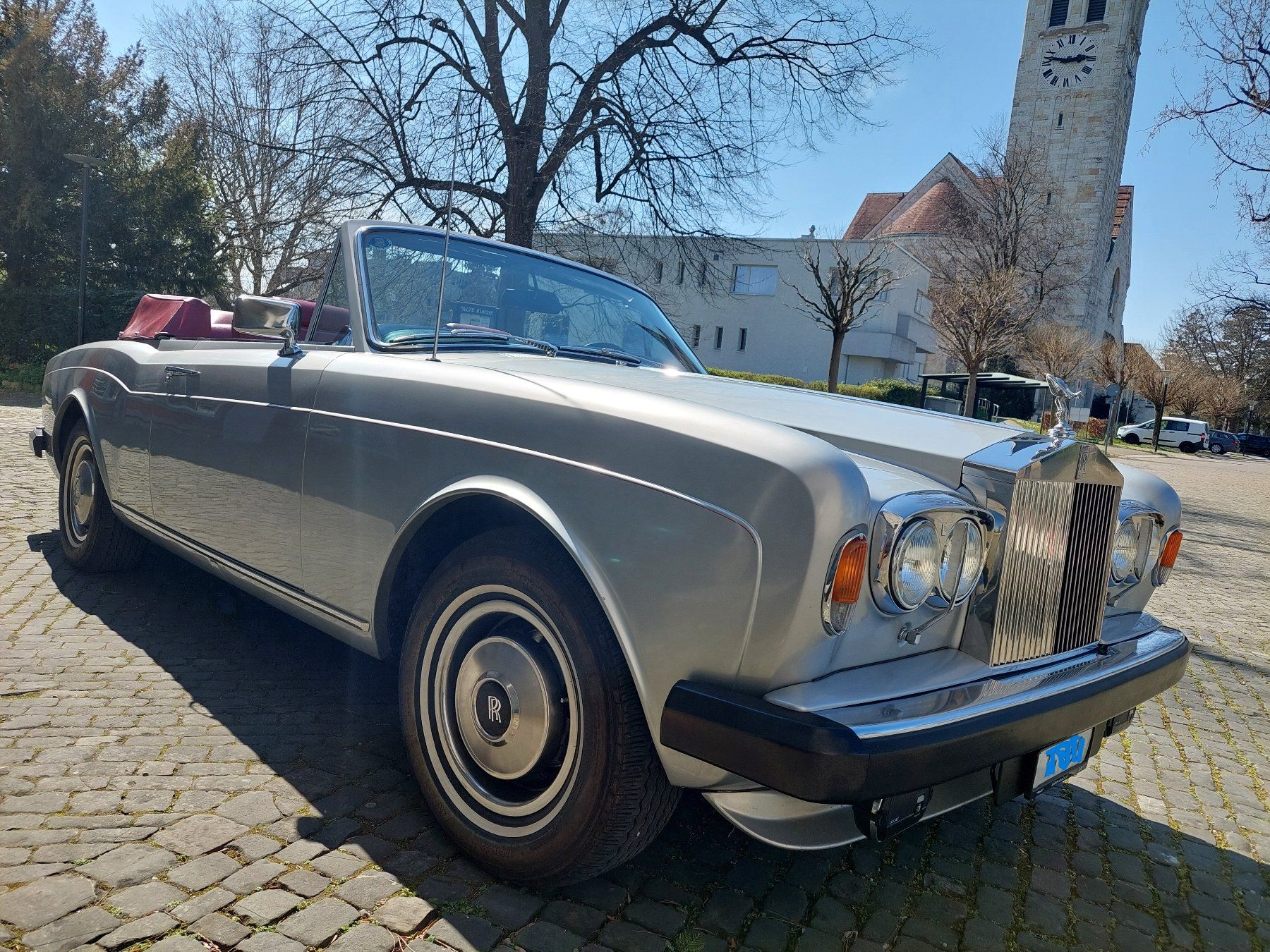 Rolls-Royce Automobili: Rolls Royce Corniche Cabrio – Usato da Altnau venduto da wahet 1