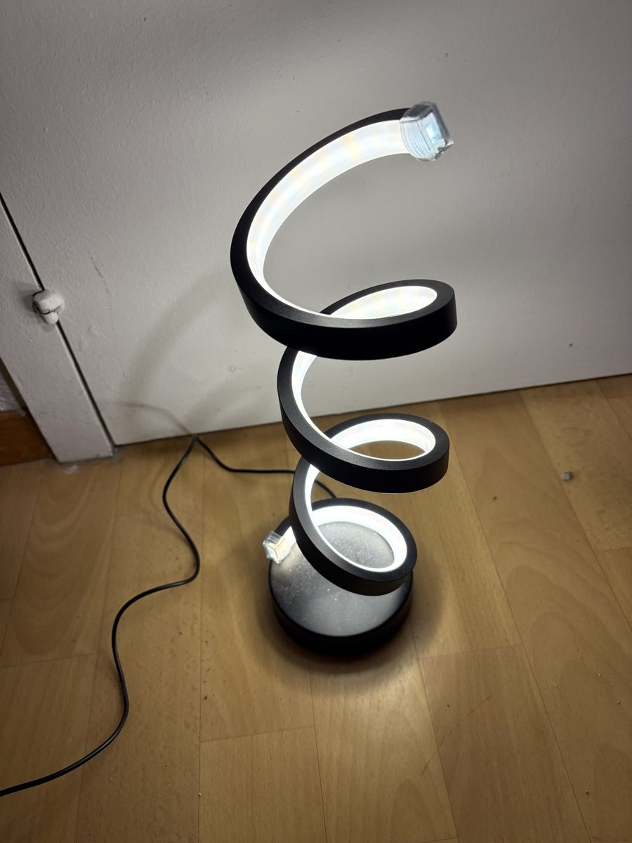 Lampes: LED Lampe, Neu Wertig – Neuf (Voir description) à Grosshöchstetten par Faebu_0412