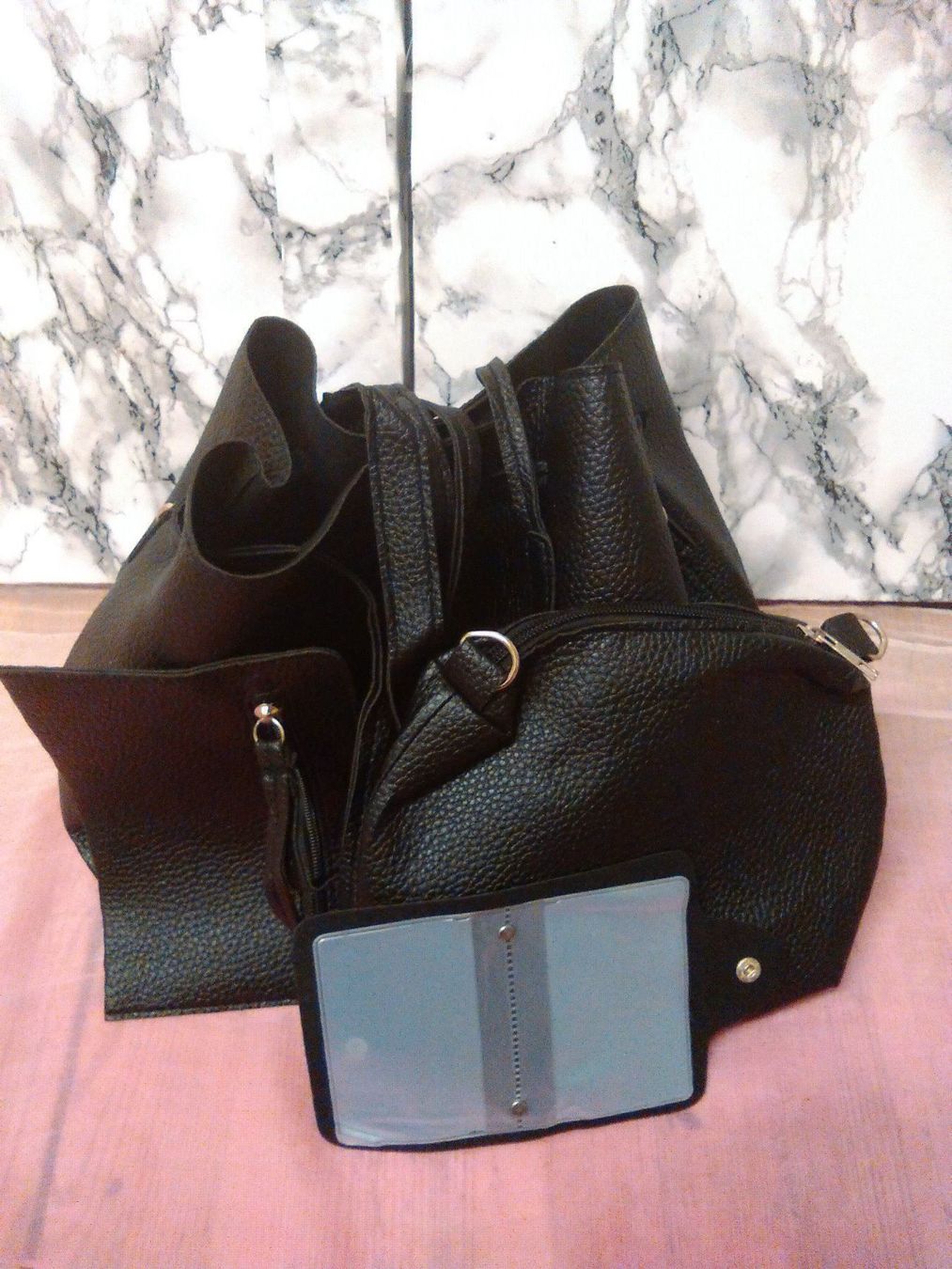 Borse da donna: DAMEN HANDTASCHEN 4 STÜCK – Nuovo (secondo la descrizione) da Basel venduto da bijoutrie_4 1