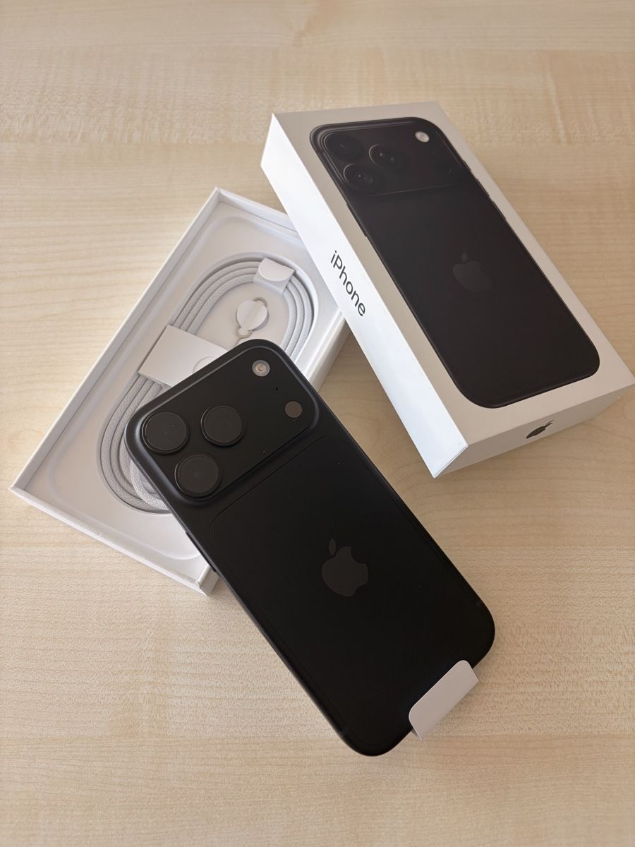 Apple Telefoni cellulari / Smartphones: iPhone 18 Pro, Black, 2TB – Nuovo e nell'imballaggio originale da Hüttikon venduto da Geno87