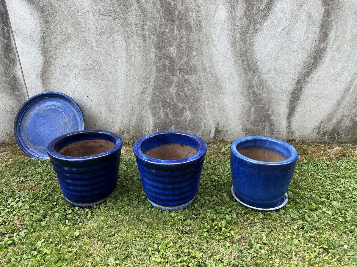 Blumentöpfe: Übertopf blau 3x frostsicher – Gebraucht aus Langnau am Albis von dodi83