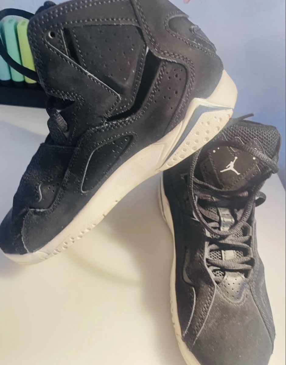 Scarpe da uomo: Jordan Schuhe schwarz Grösse 35  – Nuovo (secondo la descrizione) da Allschwil venduto da josama 1