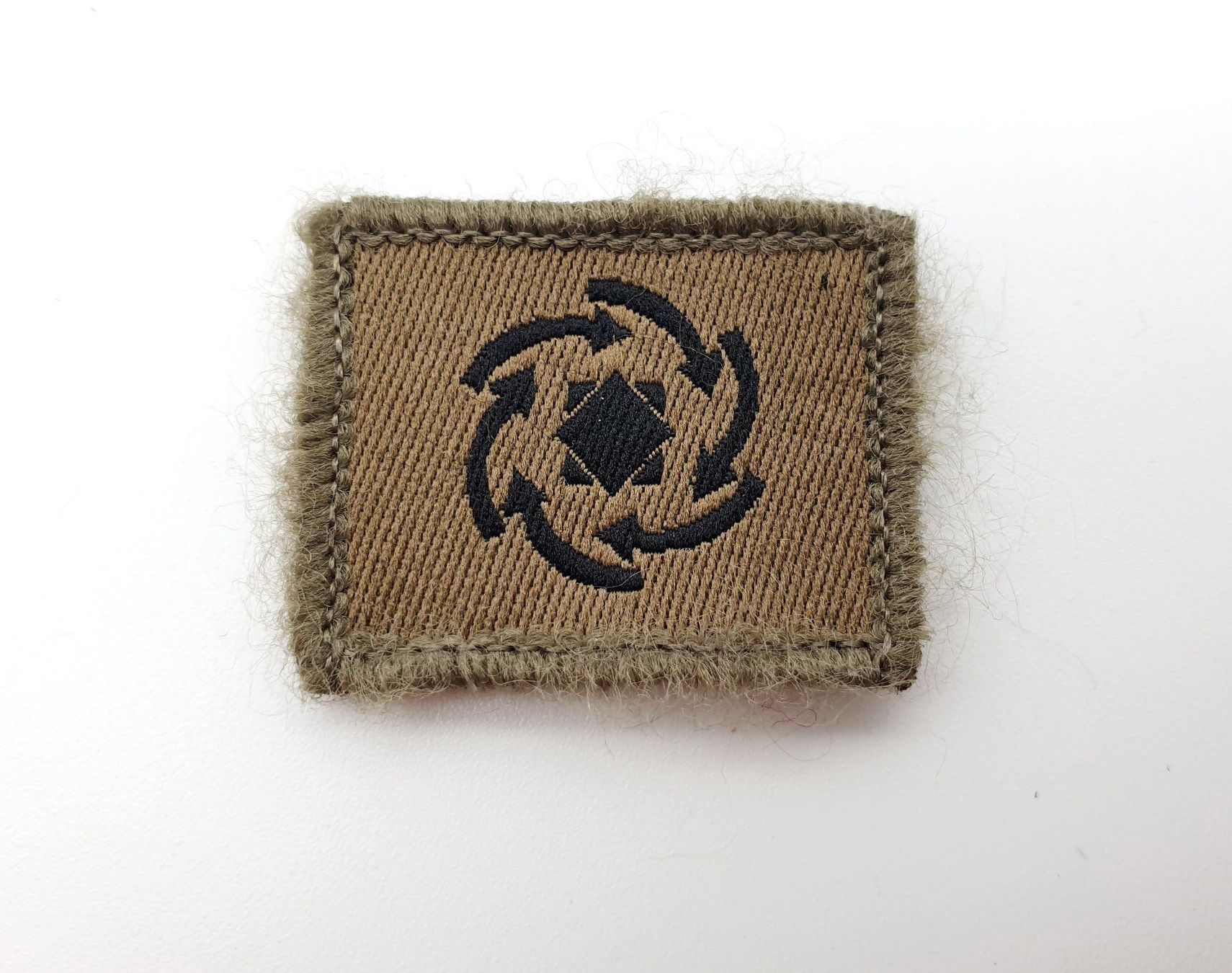 Uniformi: Funktionsabzeichen Betriebssoldat – Usato da Zürich venduto da Pipa2