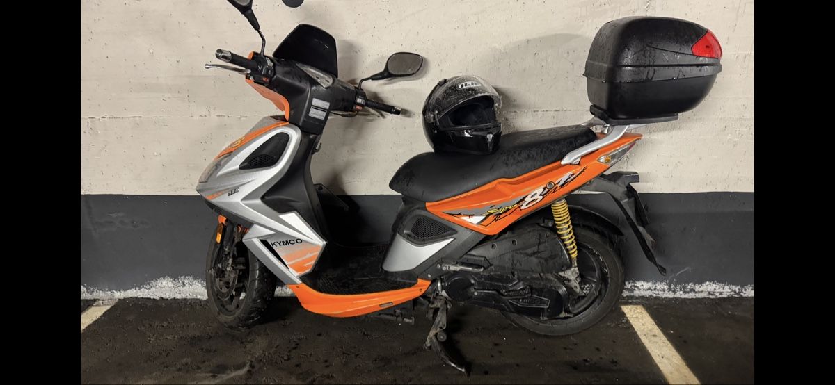 Kymco Scooters: KYMCO Super8 125 – D'occasion à Samedan par per_n2h9 1