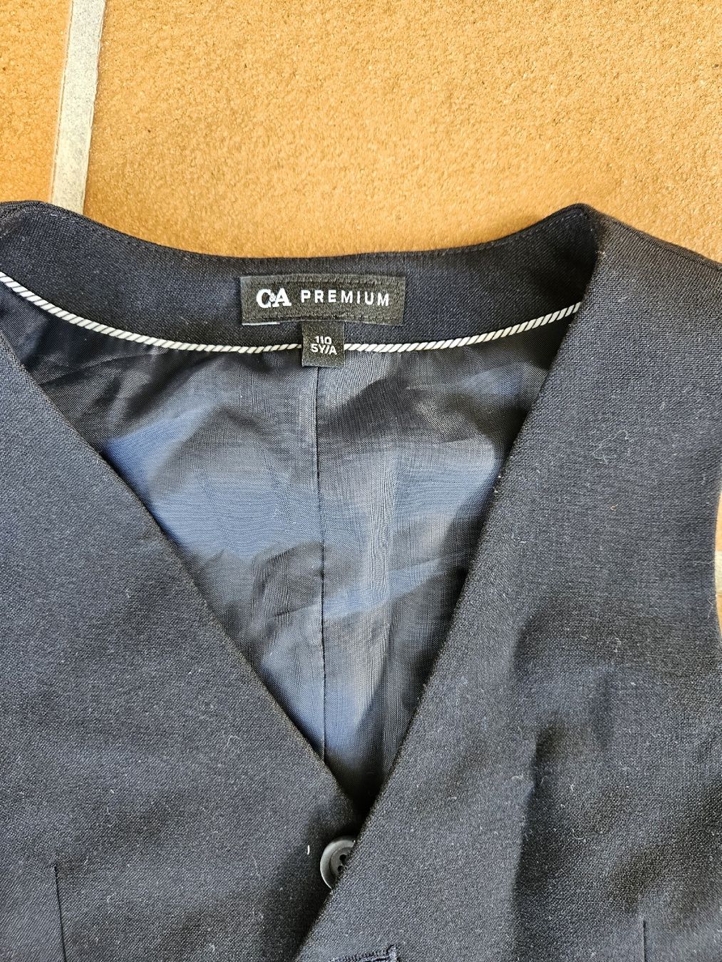 C&A Completi: C&A Premium Anzug Set, Gr. 110, Top Zustand  – Usato da Eschenbach SG venduto da MarThu 1