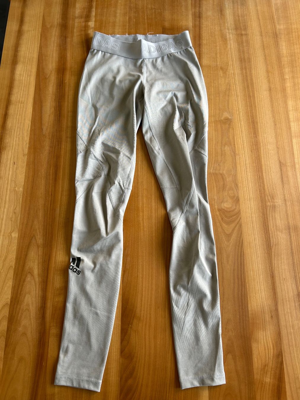 Adidas Leggings: Sportleggings – Usato da Schliern b. Köniz venduto da mar_6wsv