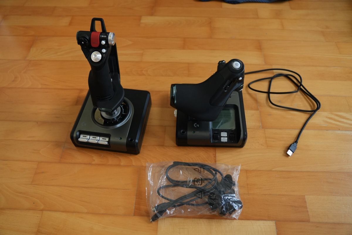 Logitech Controller: Logitech X52 Professional – Gebraucht aus Steffisburg von Joepilot 7