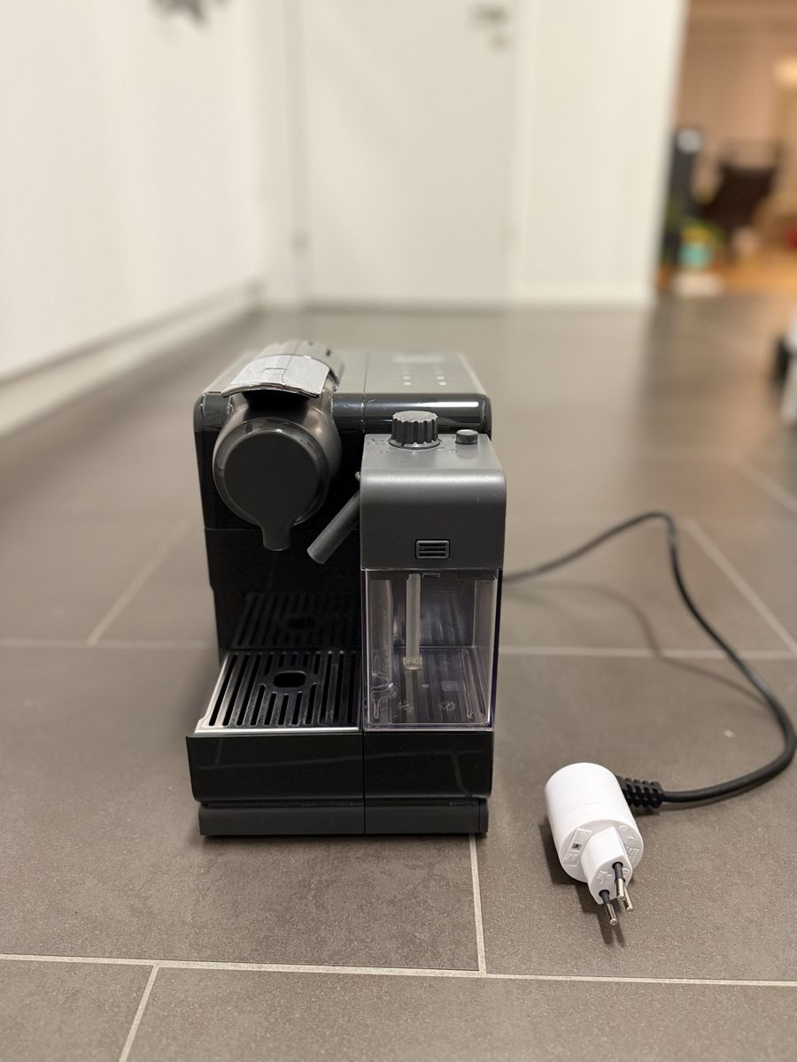 De'Longhi Macchine per caffè & Macchine per espresso: Delonghi Lattissima Touch Nespresso – Usato da Winterthur venduto da max_lz7n 2