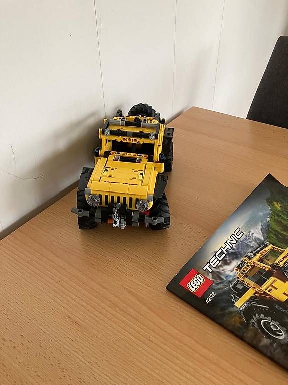 Kit di costruzioni: Lego Technic Jeep Wrangler 42122 – Usato da Alpnach Dorf venduto da Lunaka06 1
