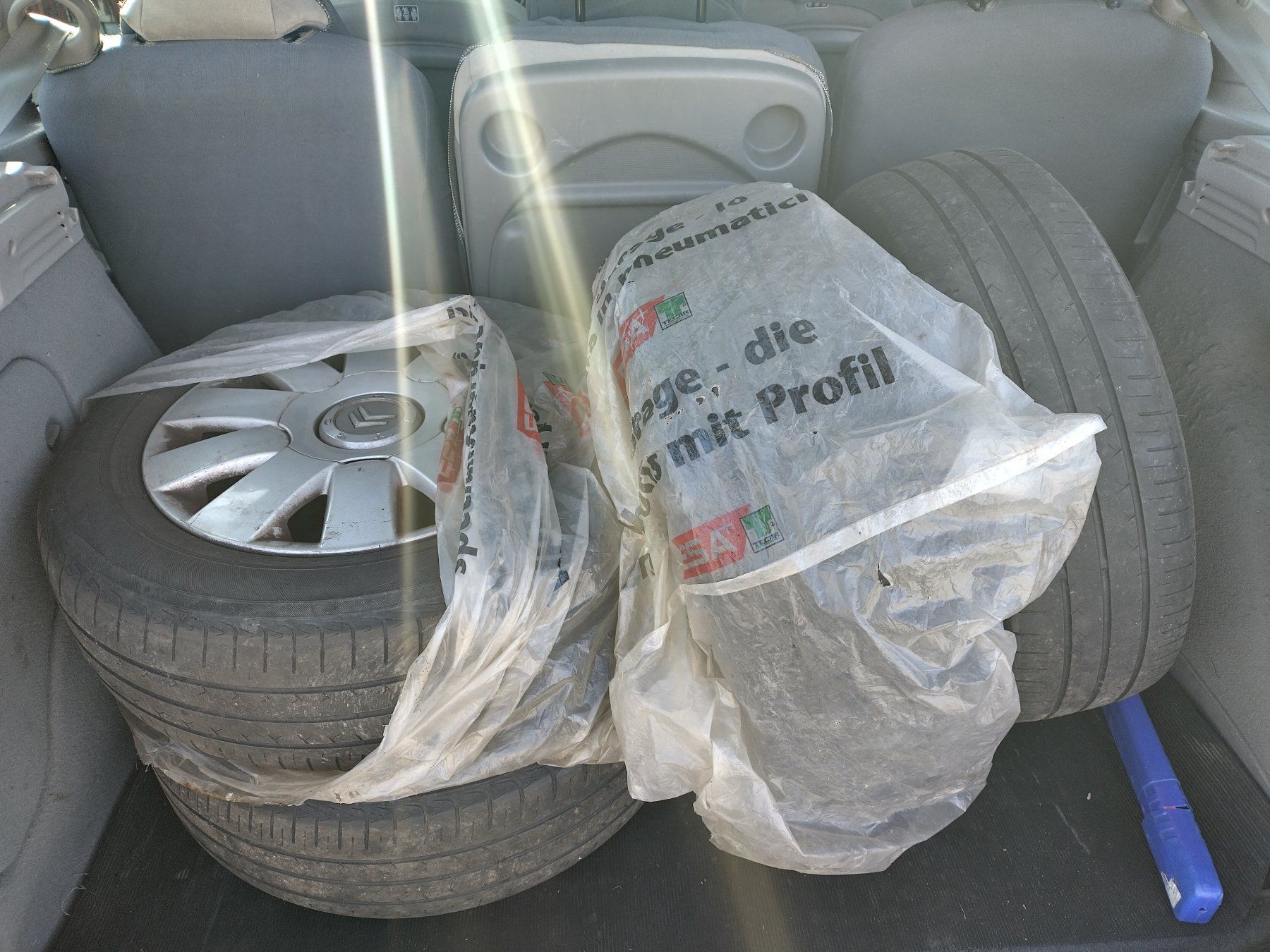Citroën Automobili: Citroën Picasso 2006 expertisé – Usato da Ferreyres venduto da oma_x762 7