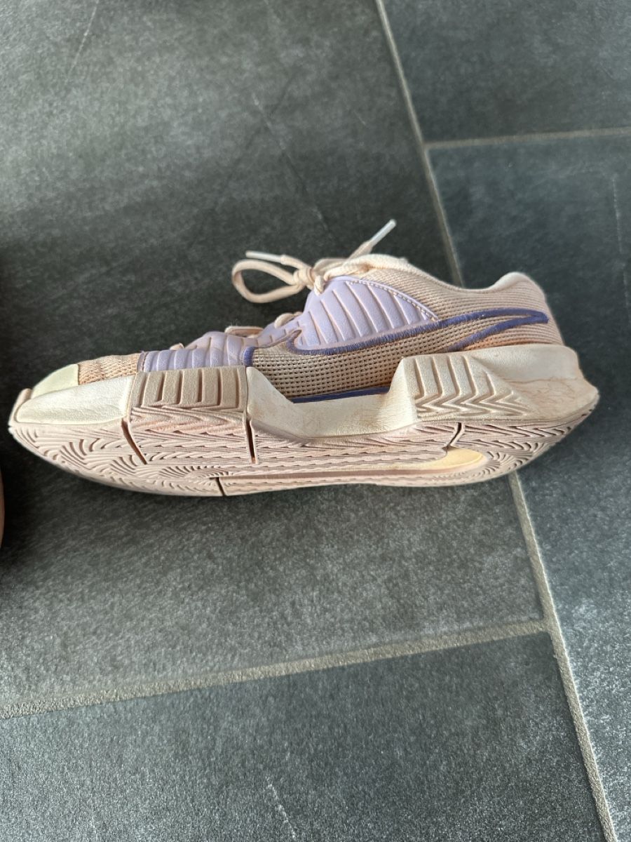 Nike Scarpe da donna: Nike Tennisschuhe Gr. 38 – Usato da Wileroltigen venduto da torro11 1