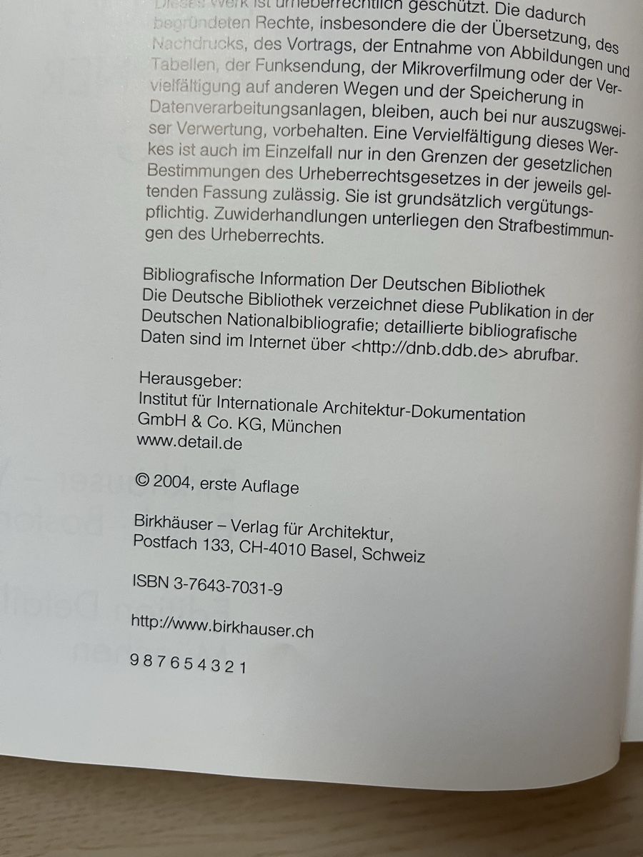 Bücher: Fassaden Atlas Handbuch – Gebraucht aus Bern von fel_r5br 3