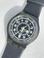 Armbanduhr Swatch schwarz Zifferblatt 