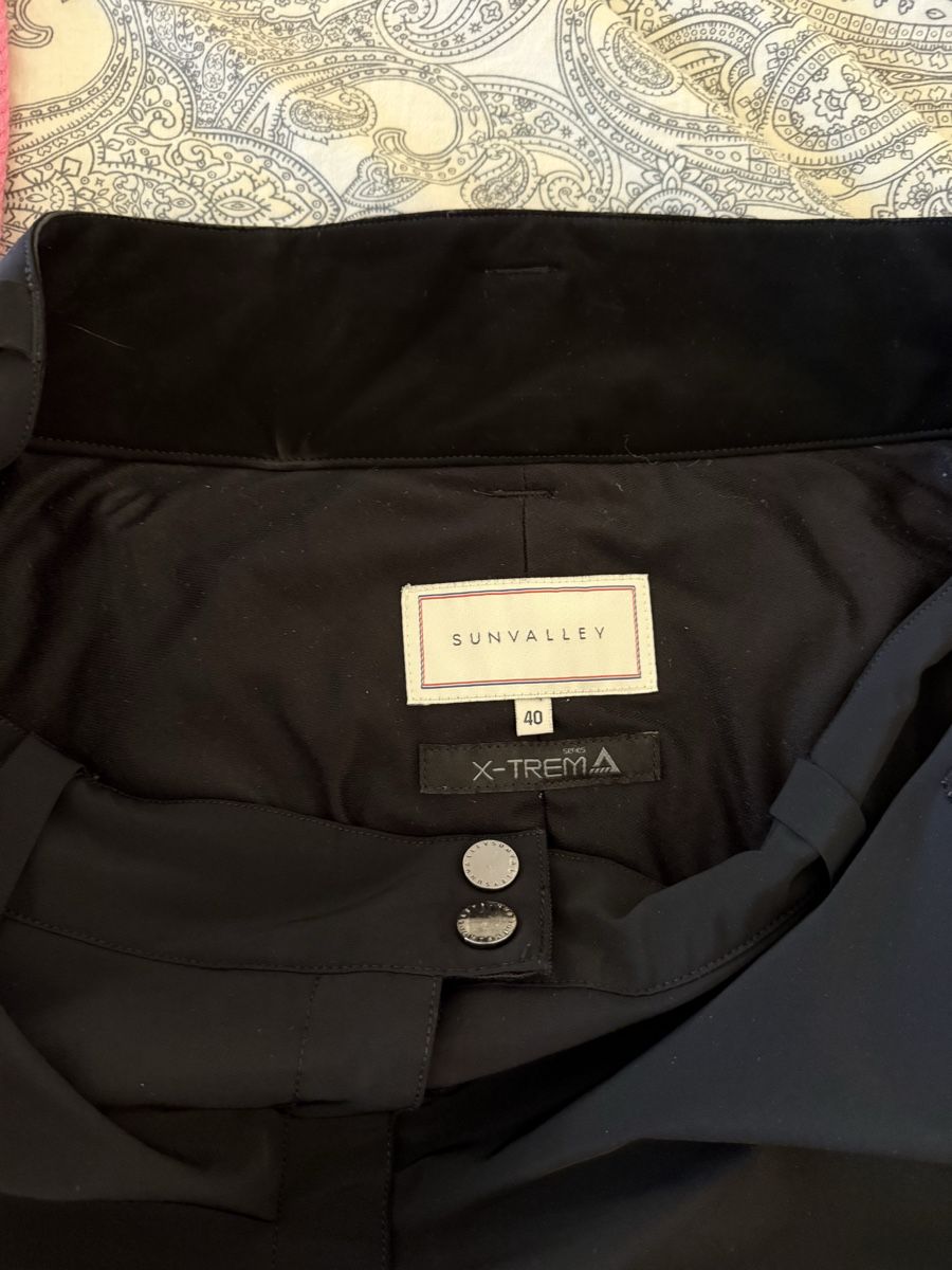 Pantalons: SUN VALLEY black ski pants – D'occasion à Genève par jad_2zfn 4