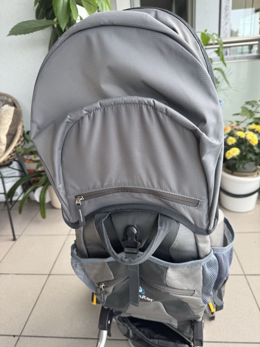 Deuter Bauch- & Rückentragen:  Kindertrage Wanderrucksack mit Sonnendach – Gebraucht aus Zug von sil_j6rl 1